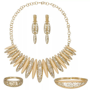 Jaiyana Necklace Set